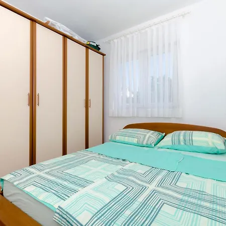 Dragica Apartment *
